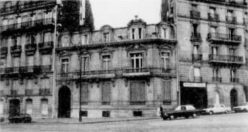 Histórico edificio de la Delegación del Gobierno Vasco en la Avenida Marceau de París (foto Euskomedia) 