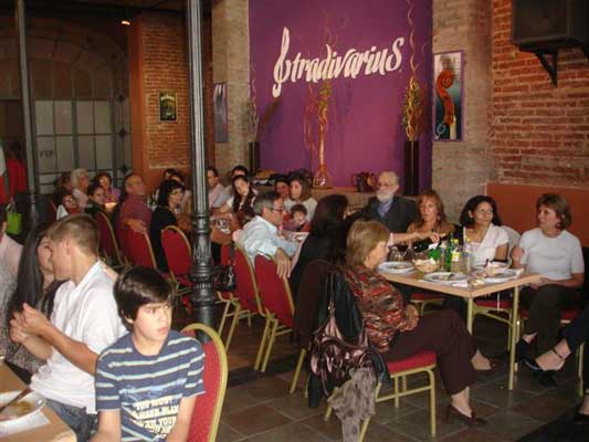 Decenas de socios y amigos compartieron el almuerzo aniversario de Urrundik, en Paraná (foto EE)