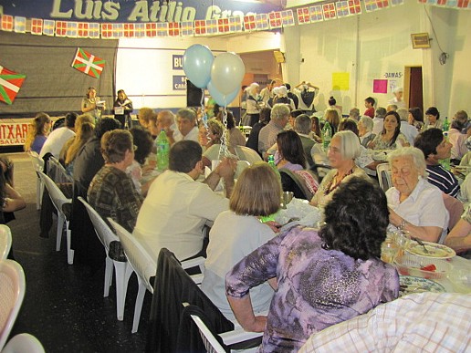 Imagen de la fiesta aniversario de Itxaropen en el 2010