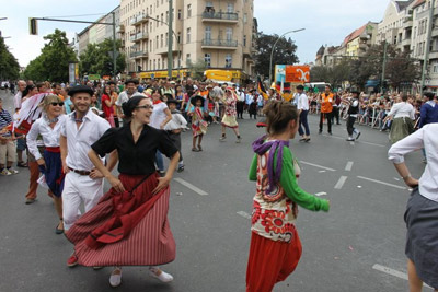 Berlin's Basque club dancers enjoying themselves; Ainhoa Añorga is picutured here dressed in black (photo Berlin Basque club)