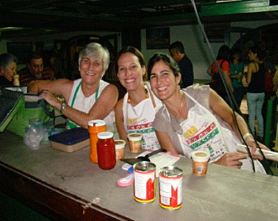 Gran ambiente durante el Campeonato de Pintxos de Eusko Etxea de Caracas (foto CaracasEE)