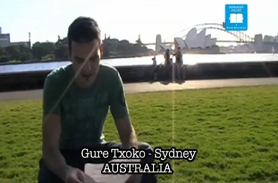 'Fotograma' de la lectura del Gure Txoko de Sydney