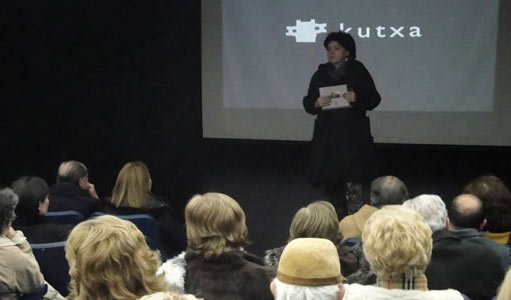 Un aspecto de la presentación del documental, al que siguió un vino de honor en el Salón Isabel La Católica del Estadio Español de Las Condes (foto Estadio Español)