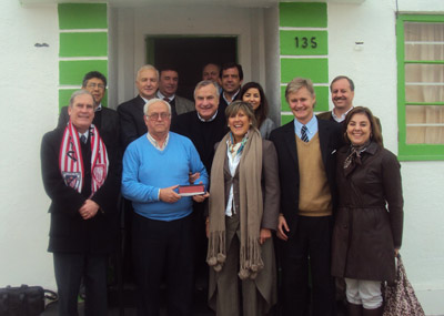 Los participantes en la reunión entre Emprebask Chile y Eusko Etxea de Valparaíso (foto ValparaisoEE)