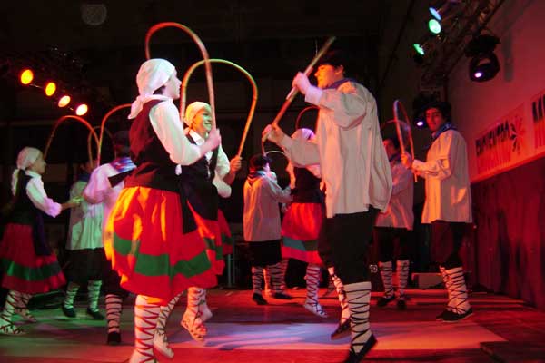 Vascos en el V Encuentro Multicultural de Puerto Madryn (foto EE)