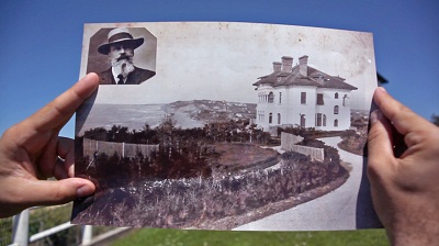 El director Oskar Alegria recorrió obsesivamente la costa de Biarritz, en busca de la casa Emak Bakia (foto OAlegria)