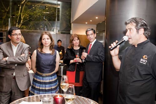 La presentación del Basque Culinary Center se llevó a cabo en el restaurante Biko, que comandan en la capital mexicana los chefs Bruno Oteiza y Mikel Alonso