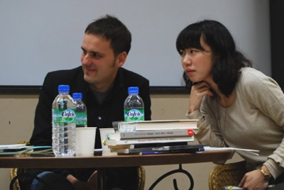 Kirmen Uribe and translator Nami Kaneko in Tokyo at one of the readings