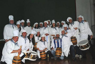 Mexico City's Basque club's Danborreros after playing at the festivities (photo VascosMexico)