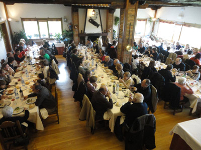 La comida reunió a casi un centenar de vasco-venezolanos en el restaurante Aretxondo de Galdakao (foto EuskalKultura.com)