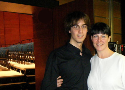 Julitxu with her son Iker Zapirain before a recital with the Orfeon Donostiarra