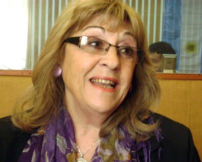 Juana Isabel Errazquin, reelegida presidenta del Centro Vasco Denbak Elkarrekin de Coronel Dorrego, en la provincia argentina de Buenos Aires