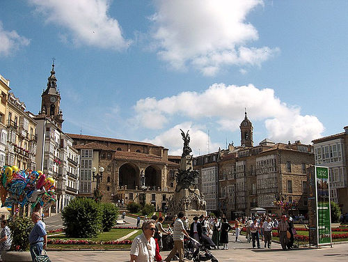 Plaza de la Virgen Blanca, en Vitoria-Gasteiz (Foto: Carmen Martín)