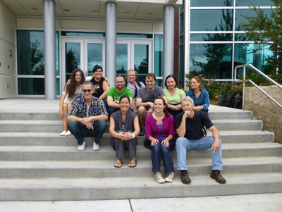 Grupo de asistentes al Barnetegi 2013 de Boise, junto a los profesores Izaskun Kortazar y Kinku Zinkunegi (foto NABO/HABE)