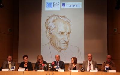 En la presentación de Donostia, de izquierda a derecha, Harris, Olaziregi, Goenaga, Erkoreka, Button Irujo, Chandler eta Epaltza (argazkia Etxepare)