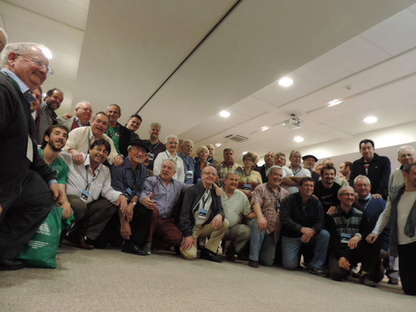 Group photo taken of the participants in the 2013 World Mus Tournament held in Puerto Varas, Chile (photo SantiagoEE)