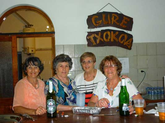 Celebración del Día de la Mujer 2013 en el centro vasco de Chacabuco (fotoEE)