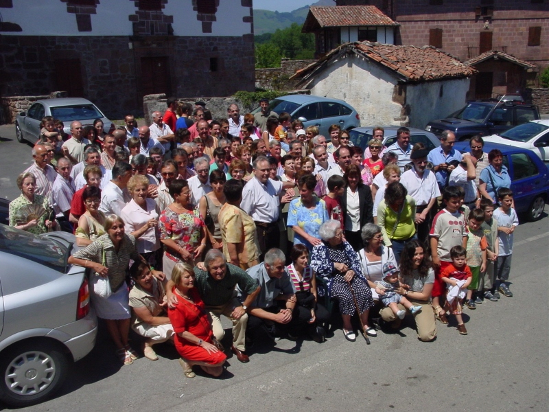 Otondotarrak Erratzun egin zuten azkeneko bilkurako (2005) argazkia, EuskalKultura.com ere bertan lekuko (argazkia EuskalKultura.com)