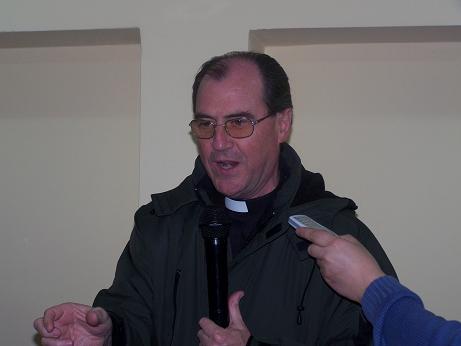 El jesuita monseñor Hugo Salaberry Goyeneche, obispo de Azul, entronizará mañana la estatua de San Ignacio en el Centro Vasco Lagunen Etxea de Laprida