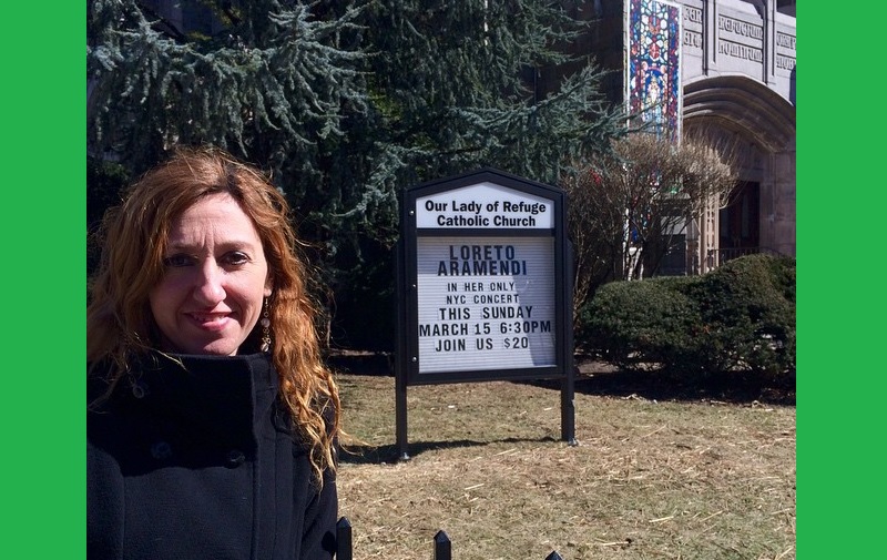 La organista oriotarra Loreto Aramendi, contenta tras su actuación en Nueva York (foto Loreto Aramendi)