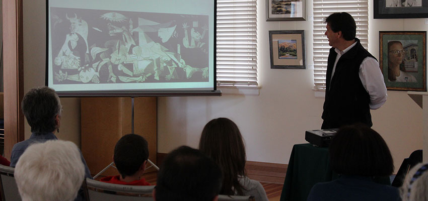 Xabier Irujo’s talk was a great start for the conference “'The International Legacy of Lehendakari Jose Antonio Agirre’s Government' (Foto: X.I.)