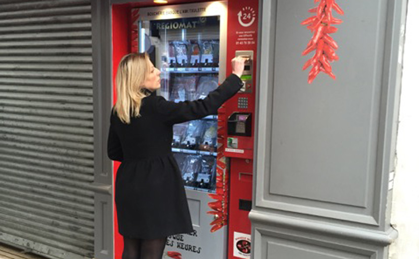The vending machine at the L’Ami Txulette (photoMPouzol) 