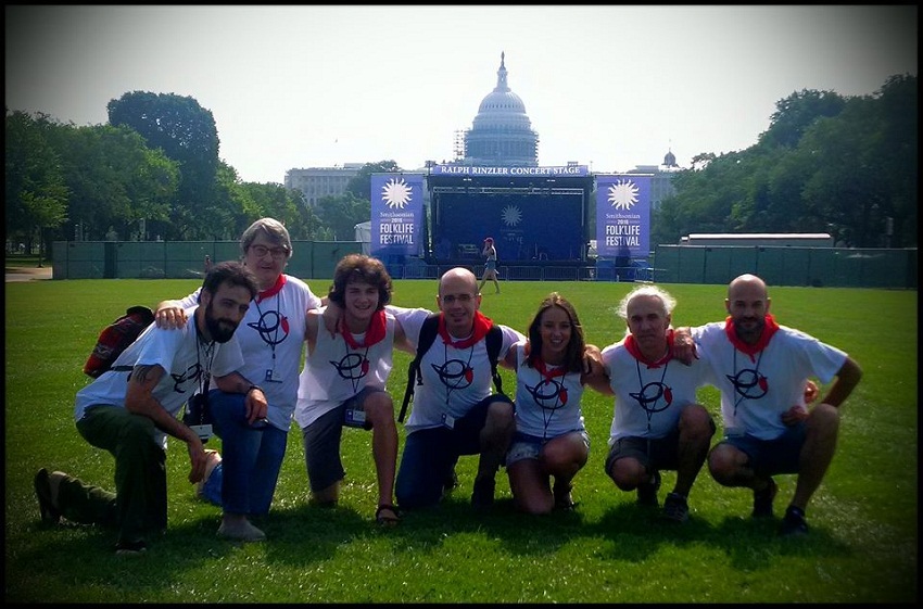 Members of Korrontzi pose at the Folklife Festival at the Smithsonian in Washington DC (photoKorrontzi) 