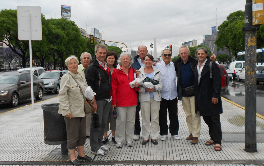 Miembros de la familia Urruty durante un encuentro en Buenos Aires en 2012 (foto Pablo Urruty)