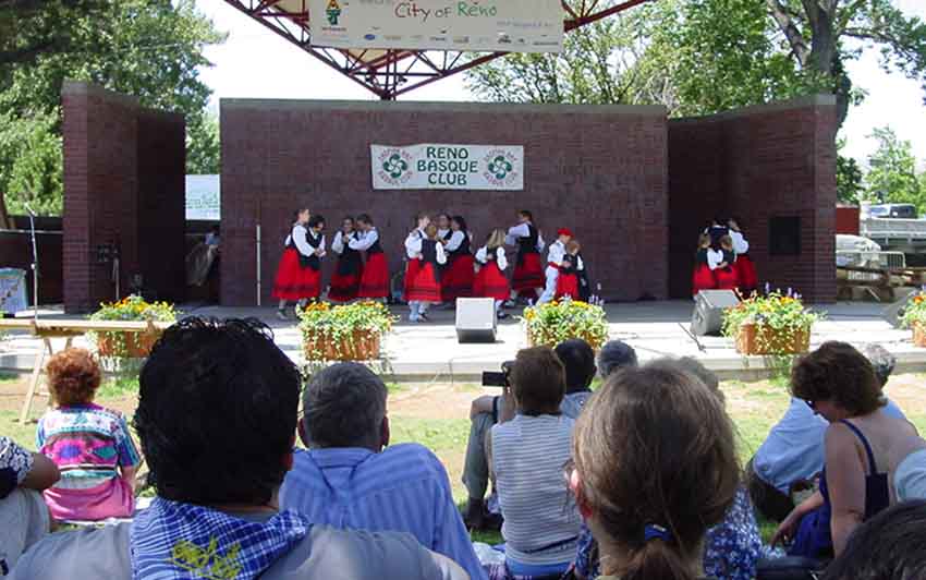 Festival vasco en el Wingfield Park (foto EuskalKultura.com)