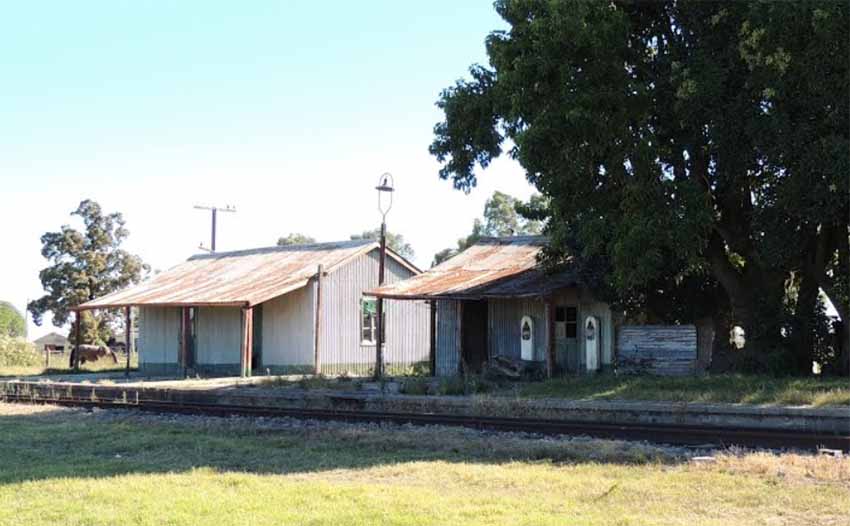 Old Berrondo Station (photo Alvaro1959)