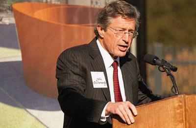 John Etchemendy Stanford University provost (photo Arts.stanford.edu)