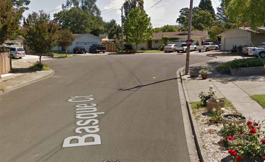 Basque Ct, Napa, Kalifornia (arg. Google Earth)