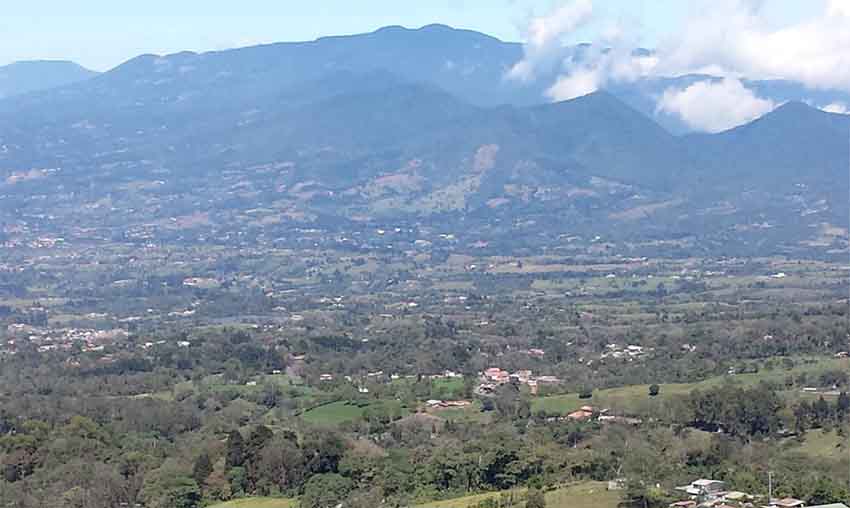 Mirador Rancho Redondo, canton Goicoechea, Costa Rica (photo Google Earth)