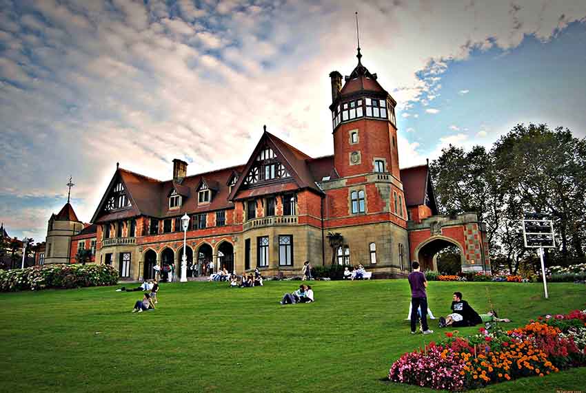 Mirmar Palace in Donostia will be the site of the UPV-EHU summer courses, and this one in particular (photo Zimentarri.org)