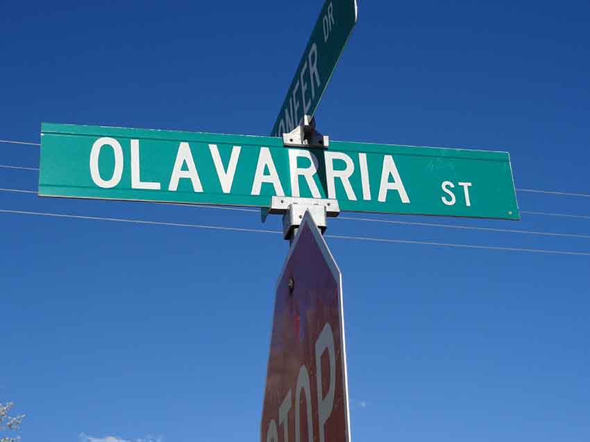 Olavarria Street McDermitt Nevada (photo EuskalKultura.com)
