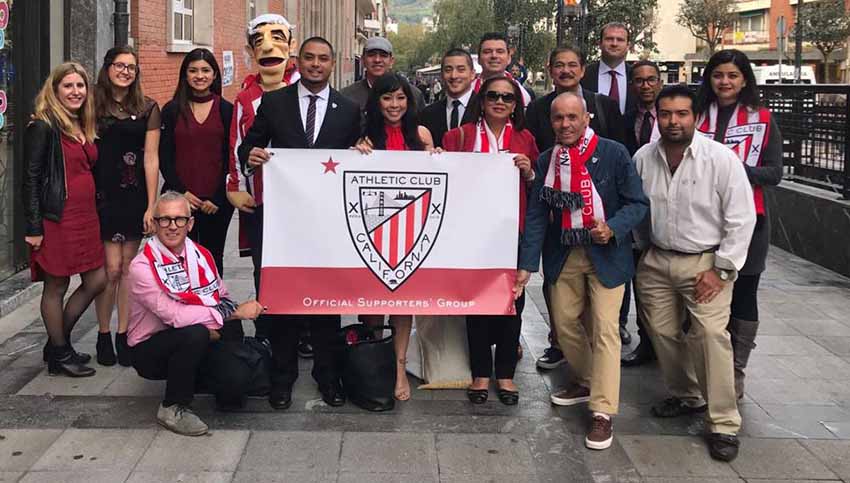 Members of the Peña California who traveled to Bilbao (photo Athletic-MD)