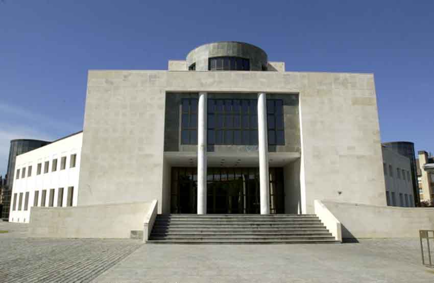 Edificio de Lehendakaritza (Presidencia del Gobierno Vasco) en Vitoria-Gasteiz