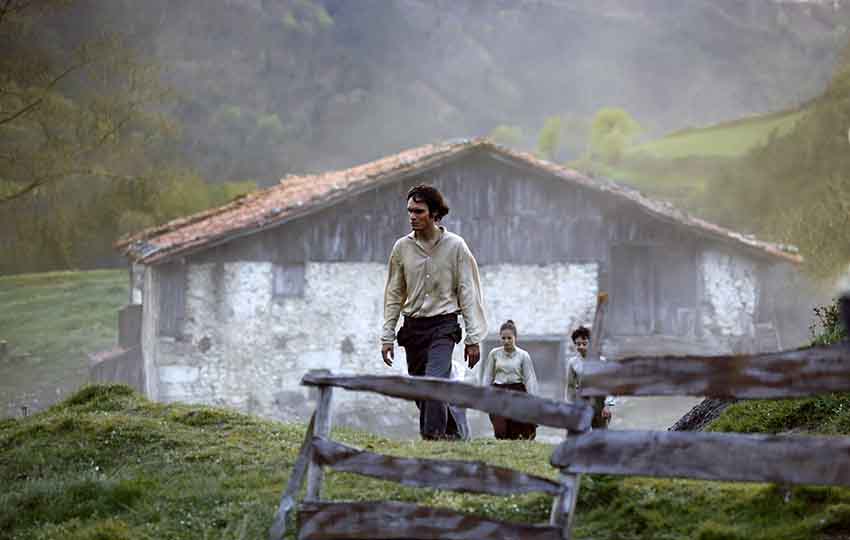 'Handia', dirigida por Aitor Arregi y Jon Garaño, llegará en agosto a las salas comerciales de EEUU bajo el título de 'The Giant'