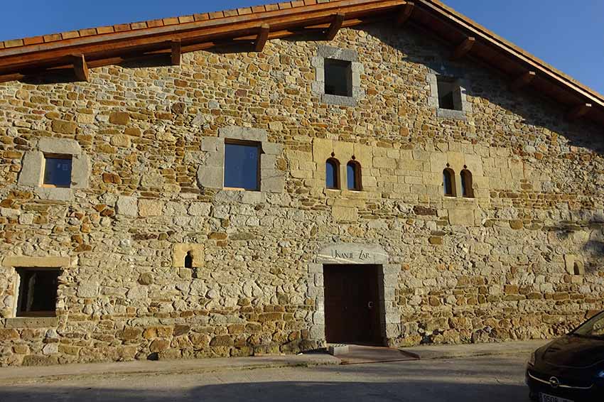 El encuentro del Día de la Diáspora tendrá lugar en el caserío donostiarra Unanue, el 'hotel de la Diáspora'