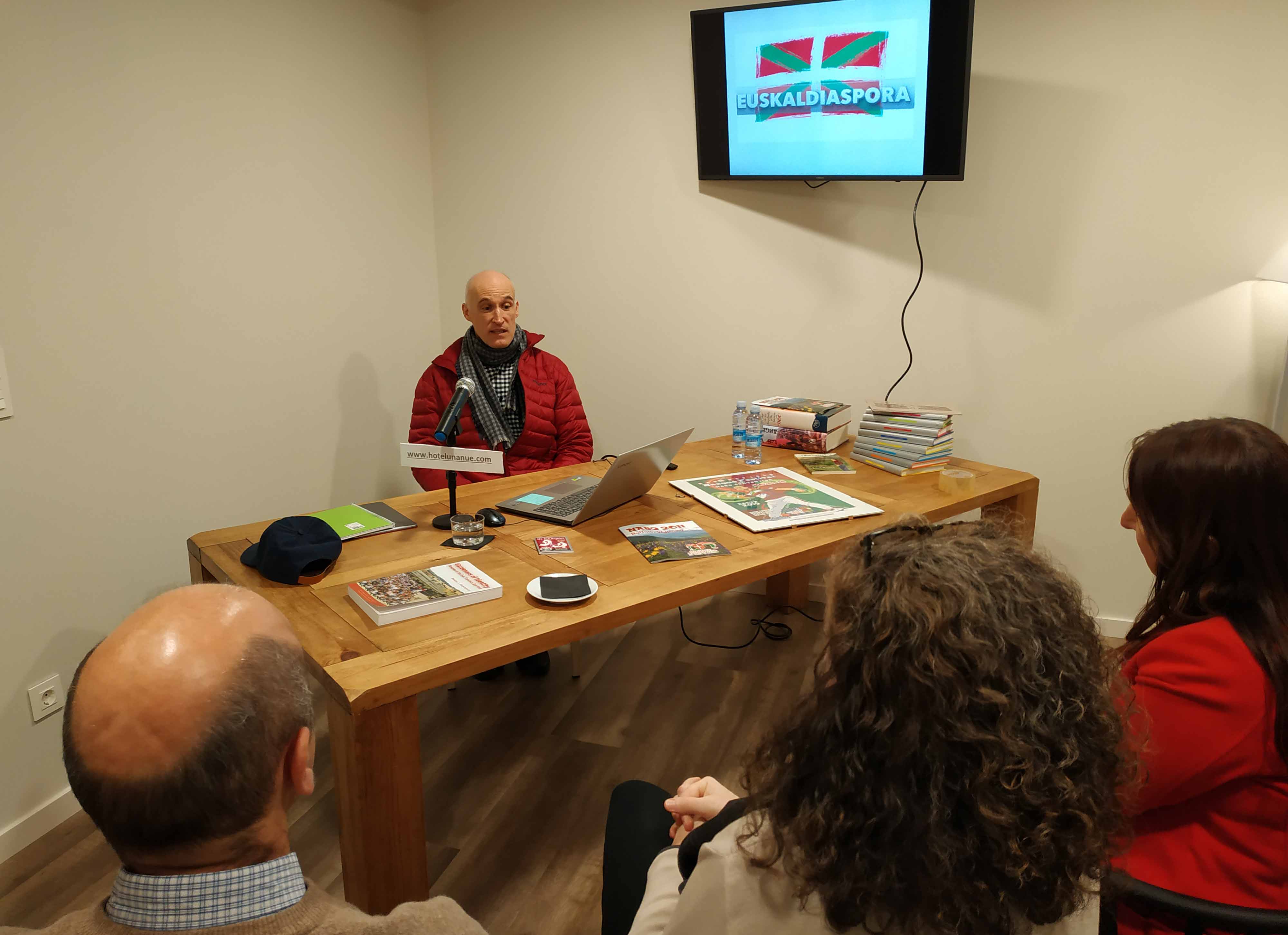 NABO Euskera Coordinator yesterday during his talk at the Hotel Heredad de Unanue in Donostia