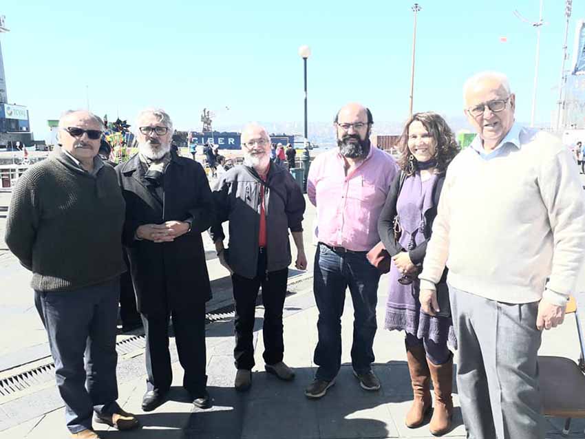 Descendientes de refugiados del Winnipeg y participantes en algunas de las actividades organizadas en Valparaíso por la efeméride