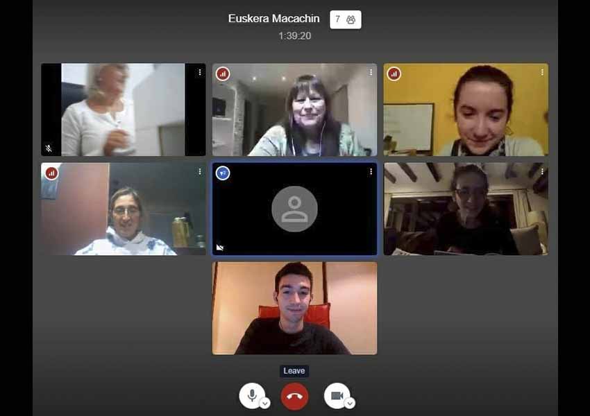 The Euzko Alkartasuna Basque Club in Macachin, Argentina held its first online Basque class yesterday