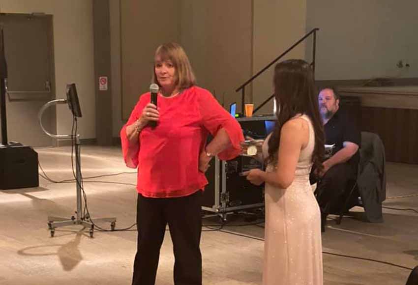 El CV Oberenak agradeció en la cena de gala celebrada en el Civic Center en Battle Mountain el premio 'Roots Leadership' 2021