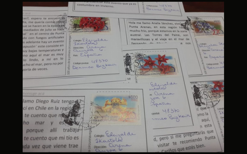 Postales escritas por niños y niñas de Chile y Euskal Herria viajan sembrando nuevas relaciones