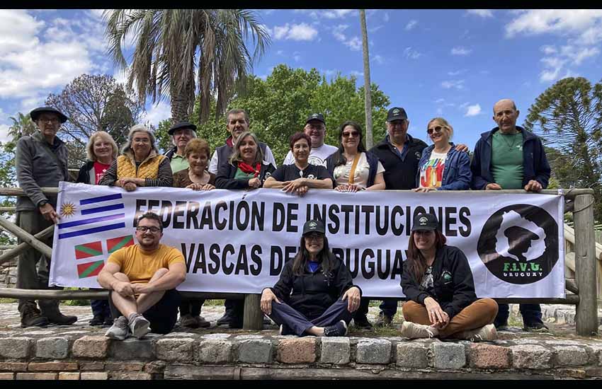 El cuarto Udaleku para los y las directivas de FIVU tuvo lugar en San José de Mayo el último fin de semana de octubre de 2023