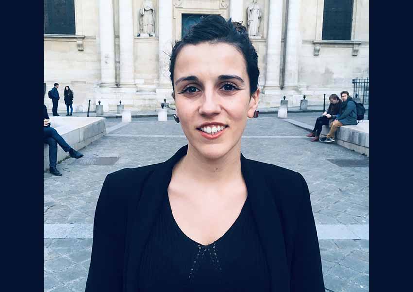 Teresa Larruzea gernikarra euskara eta euskal kultura irakurlea da 2021/2022 ikasturtetik Pariseko Sorbonne Nouvelle Unibertsitatean
