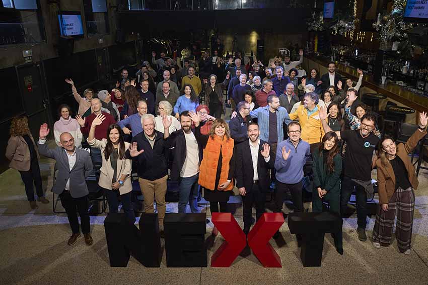 8. NEXT Topaketak, kanpoan bizi eta egunotan Gabonak etxean pasatzera etorritako hainbat nafar bildu ditu abenduaren 26an Iruñean