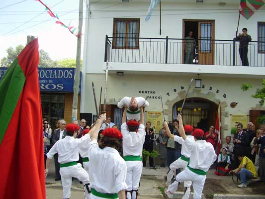 Inauguración de Sede Toki Eder 2010 03