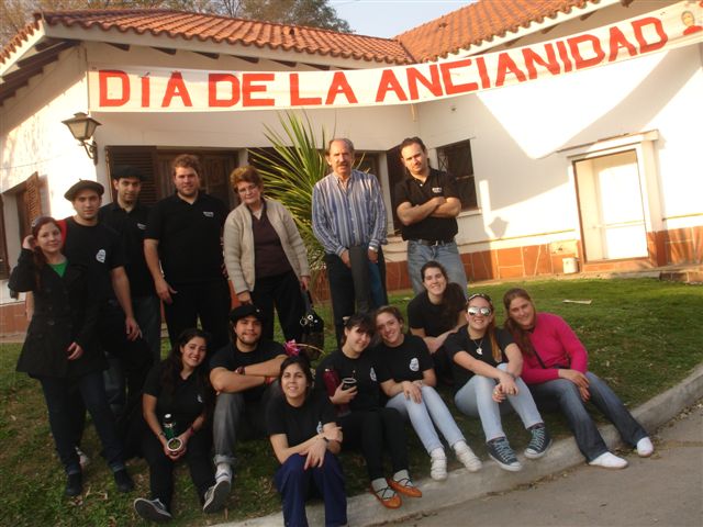 Urrundik Dantzaris Ancianidad 2010