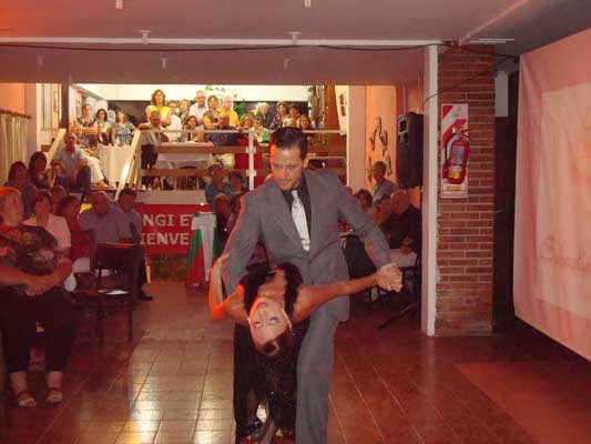 7º aniversario del centro vasco Euskal Odola de Ayacucho 2011 02